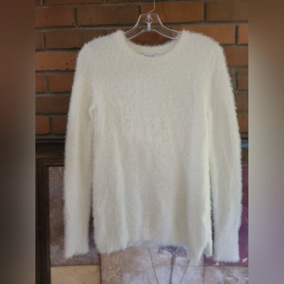 Elle High Rise Denim Jeans Size 4 & Old Navy Fuzzy Sweater XSmall - Picture 4 of 16